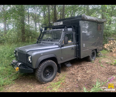 Land Rover Defender 130 Td5 overland camper